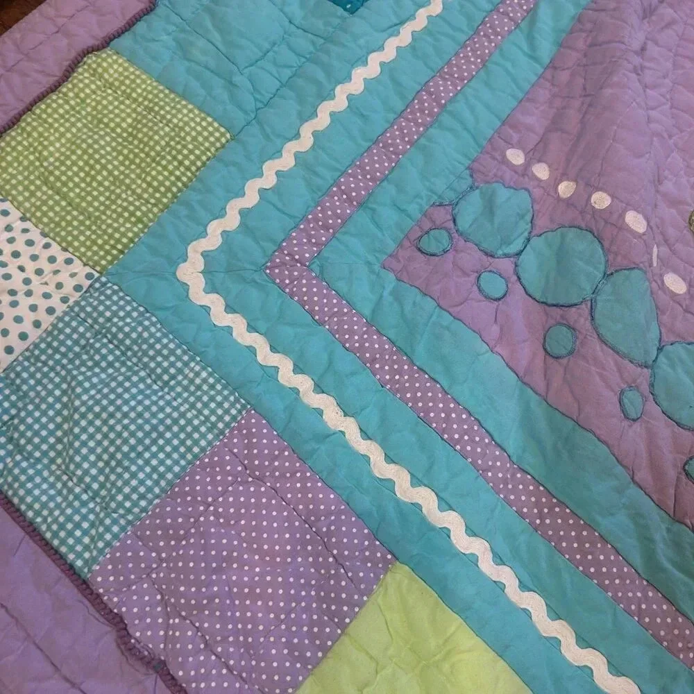 Freckles Dragonfly Lavender Green Child's Quilt 83